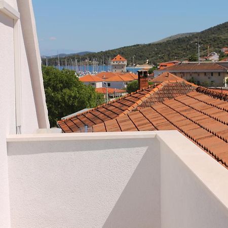 Apartments Yerkovic Marina Exterior photo