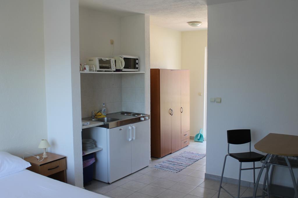 Apartments Yerkovic Marina Room photo